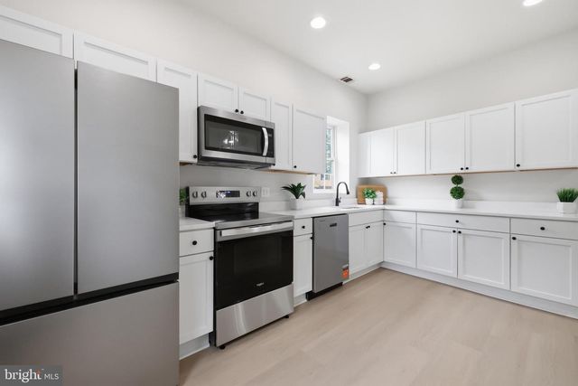 901 NOVA AVE, Capitol Heights, MD 20743