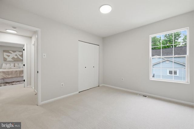 901 NOVA AVE, Capitol Heights, MD 20743