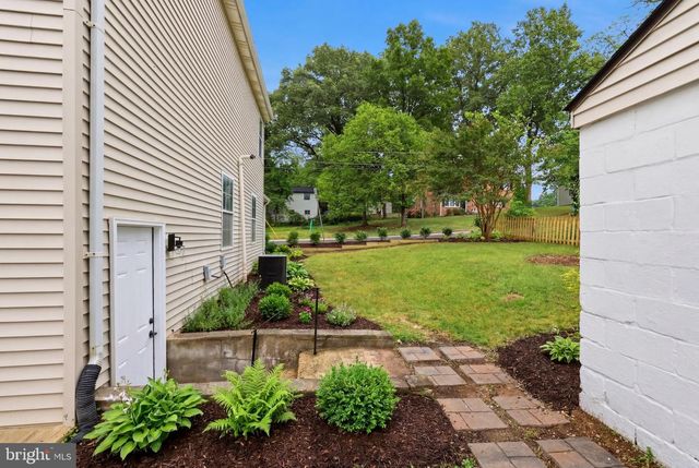 901 NOVA AVE, Capitol Heights, MD 20743