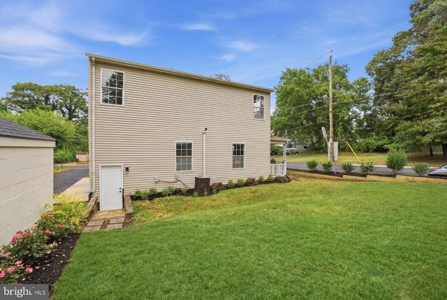 901 NOVA AVE, Capitol Heights, MD 20743