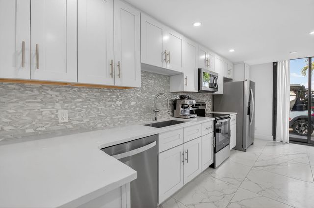 3707 Bridgewood Drive, Boca Raton, FL 33434