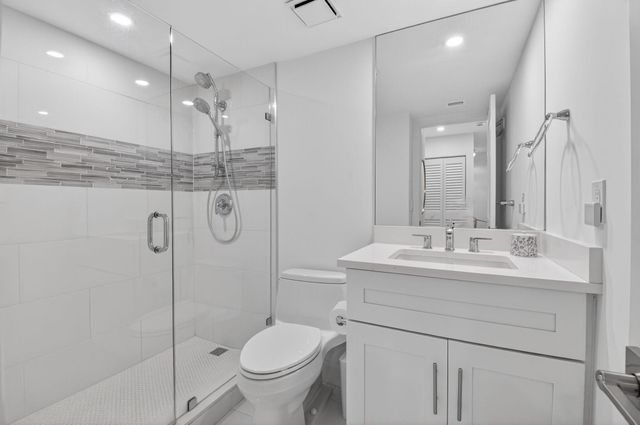 3707 Bridgewood Drive, Boca Raton, FL 33434