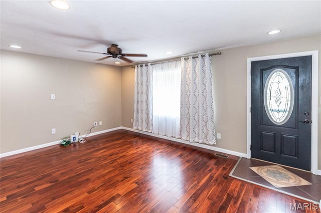 816 Sun Valley S, Arnold, MO 63010
