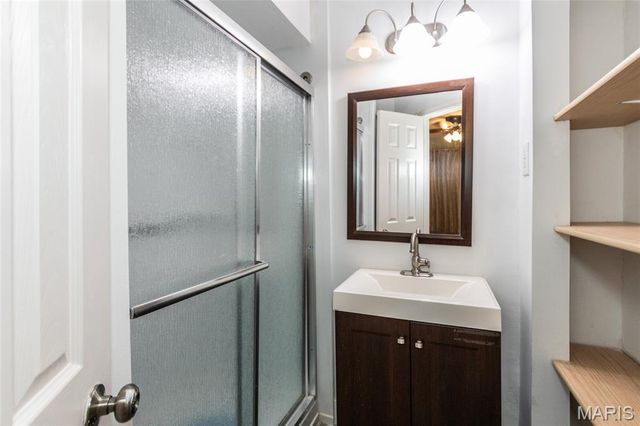 816 Sun Valley S, Arnold, MO 63010