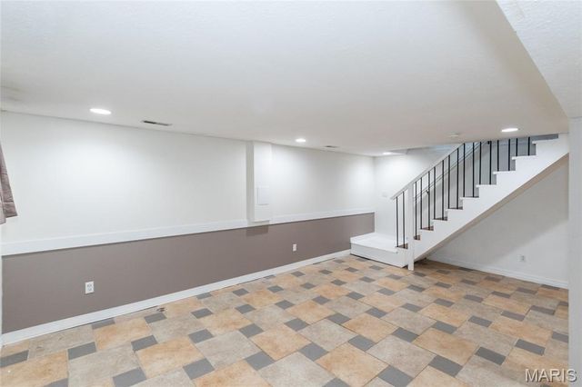 816 Sun Valley S, Arnold, MO 63010