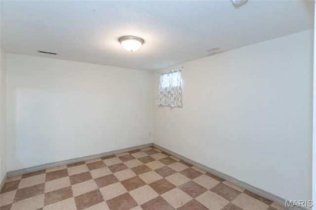 816 Sun Valley S, Arnold, MO 63010