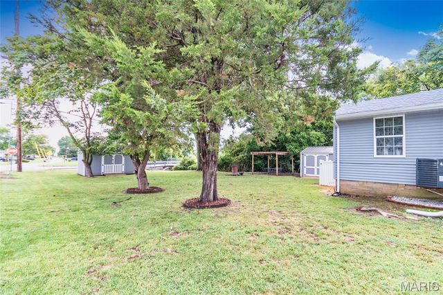 816 Sun Valley S, Arnold, MO 63010