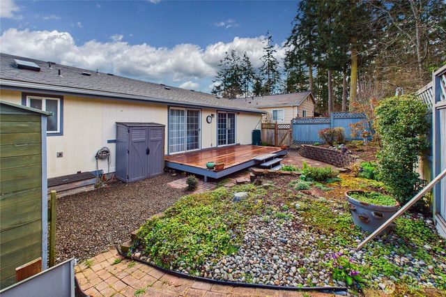 2624 Highland Loop, Port Townsend, WA 98368