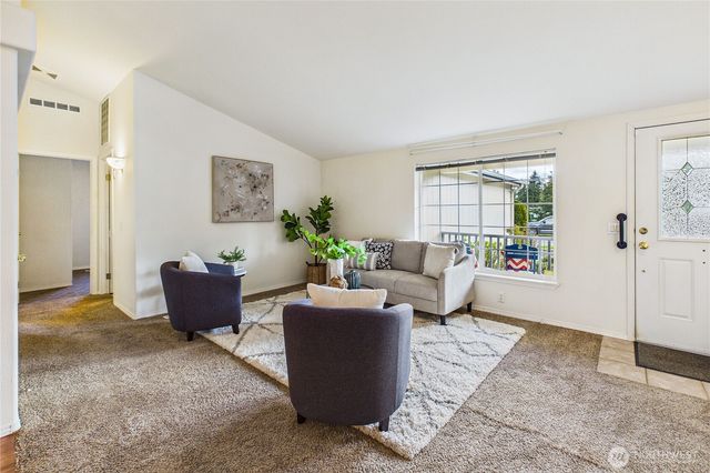 2624 Highland Loop, Port Townsend, WA 98368