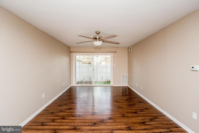 10014 BEACON HILL DR, Southampton, PA 18966