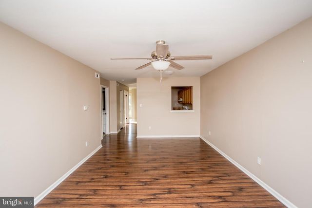 10014 BEACON HILL DR, Southampton, PA 18966