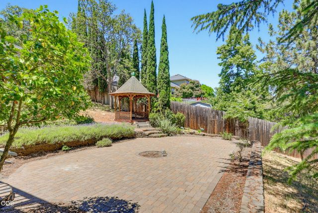 457 Walnut Street, Ashland, OR 97520