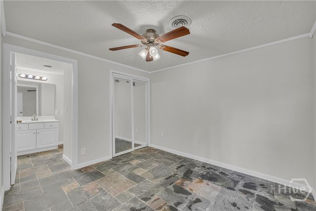 83 Kings Drive, Braselton, GA 30517