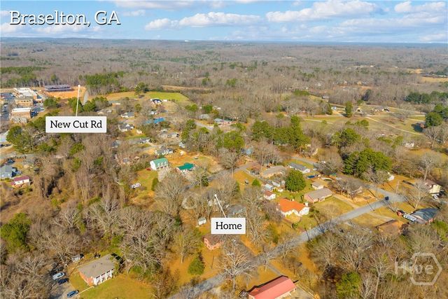 83 Kings Drive, Braselton, GA 30517