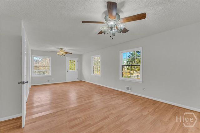 83 Kings Drive, Braselton, GA 30517