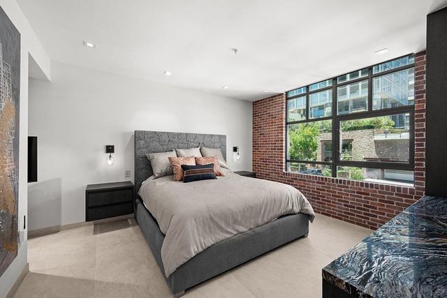 555 Front Street 204, San Diego, CA 92101