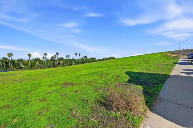 1630 S Mission Road, Fallbrook, CA 92028