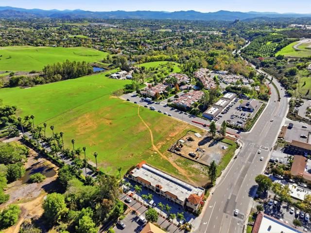 1630 S Mission Road, Fallbrook, CA 92028