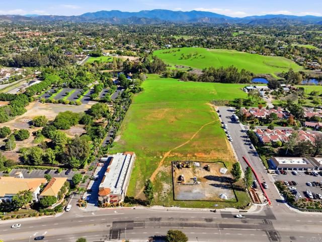 1630 S Mission Road, Fallbrook, CA 92028