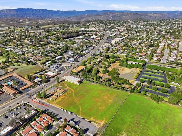 1630 S Mission Road, Fallbrook, CA 92028