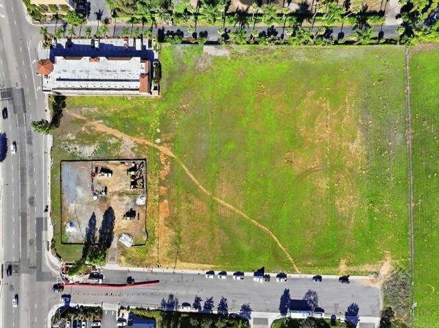 1630 S Mission Road, Fallbrook, CA 92028