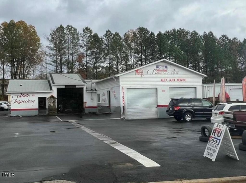 901 E Trinity Avenue, Durham, NC 27704