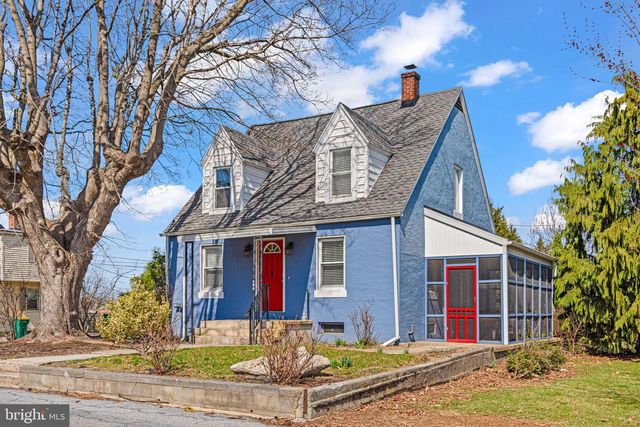 127 HALF ST, Hershey, PA 17033