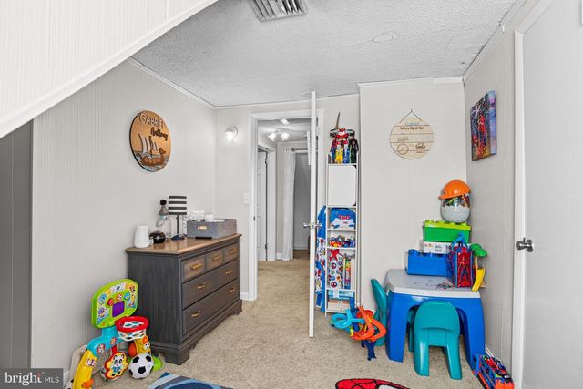 127 HALF ST, Hershey, PA 17033