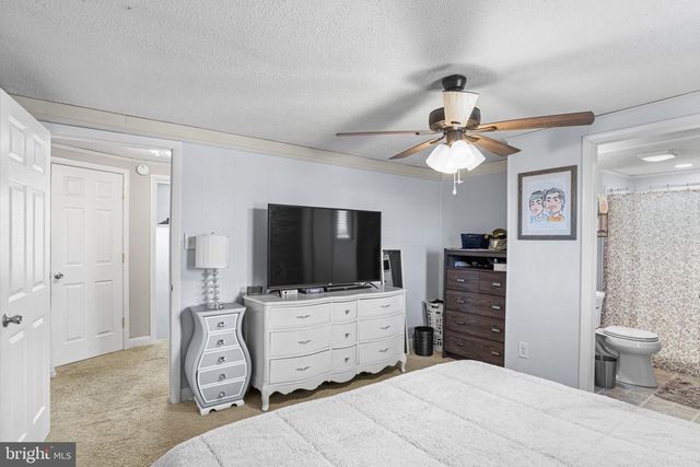 127 HALF ST, Hershey, PA 17033