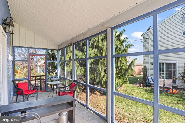 127 HALF ST, Hershey, PA 17033