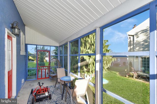 127 HALF ST, Hershey, PA 17033