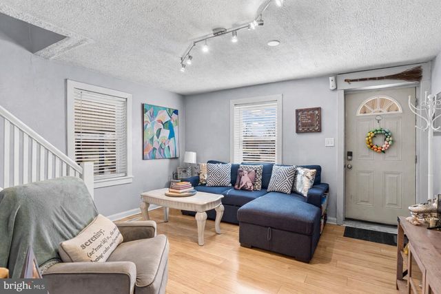 127 HALF ST, Hershey, PA 17033