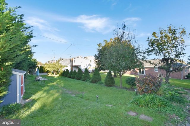 127 HALF ST, Hershey, PA 17033