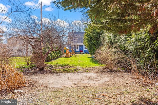 127 HALF ST, Hershey, PA 17033