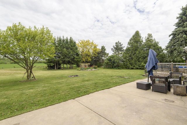 N8154 Lange LANE, Watertown, WI 53094