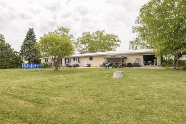 N8154 Lange LANE, Watertown, WI 53094