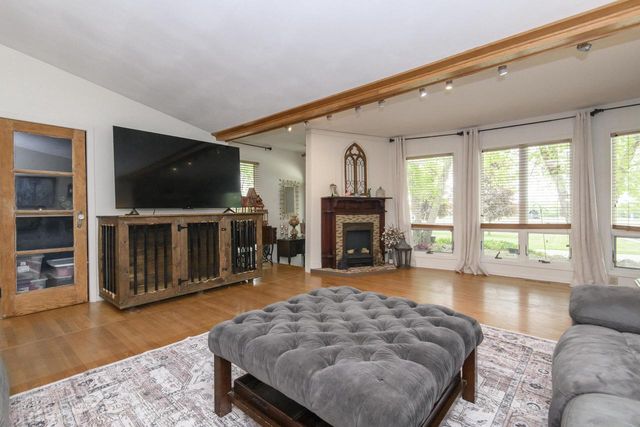 N8154 Lange LANE, Watertown, WI 53094