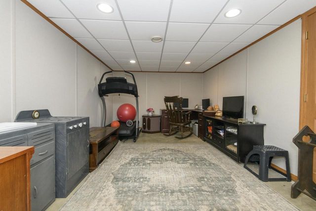 N8154 Lange LANE, Watertown, WI 53094