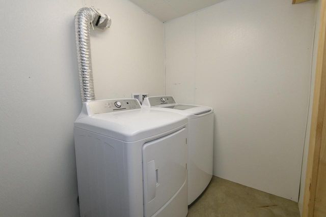 N8154 Lange LANE, Watertown, WI 53094