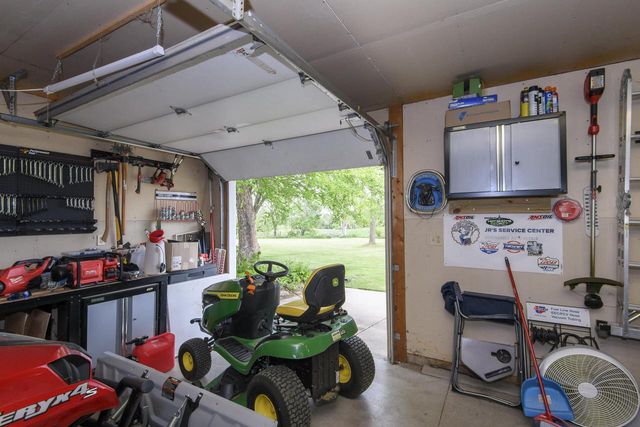 N8154 Lange LANE, Watertown, WI 53094