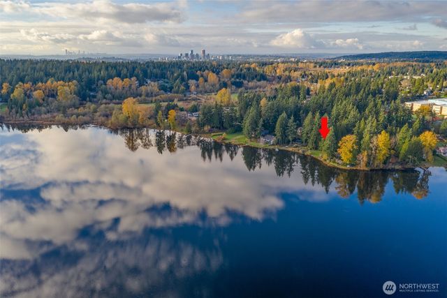 16051 SE 16th Street, Bellevue, WA 98008