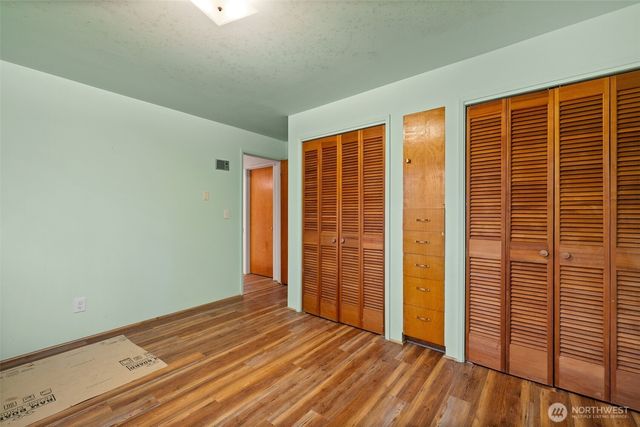 16051 SE 16th Street, Bellevue, WA 98008