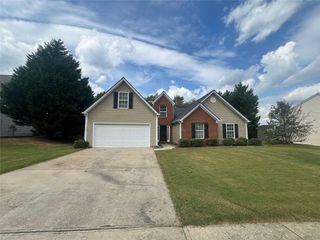 1034 BRIGHTON COVE Trail, Lawrenceville, GA 30043