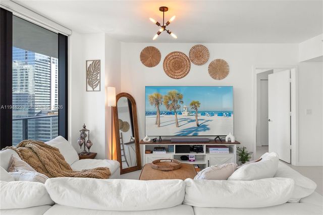 1300 S Miami Ave 2001, Miami, FL 33130