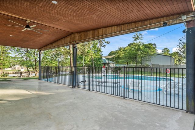 26 Hillsborough Drive, Huntsville, TX 77340