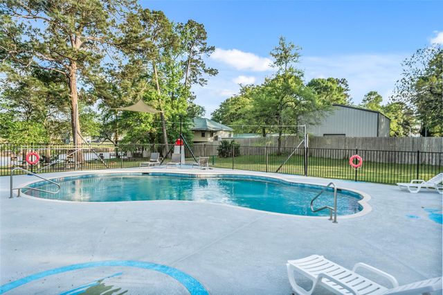 26 Hillsborough Drive, Huntsville, TX 77340