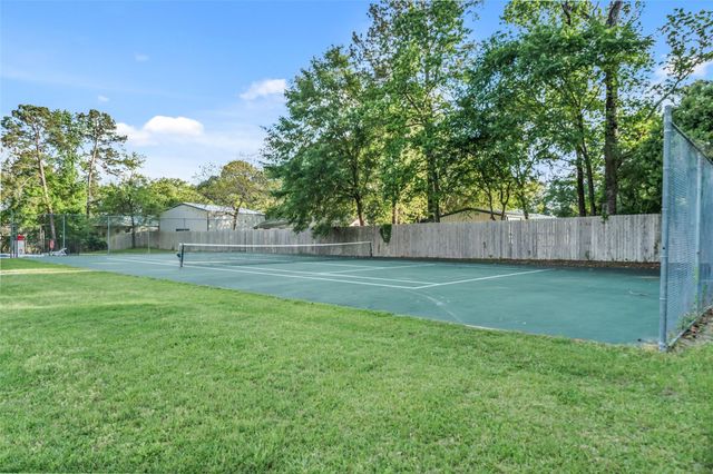 26 Hillsborough Drive, Huntsville, TX 77340
