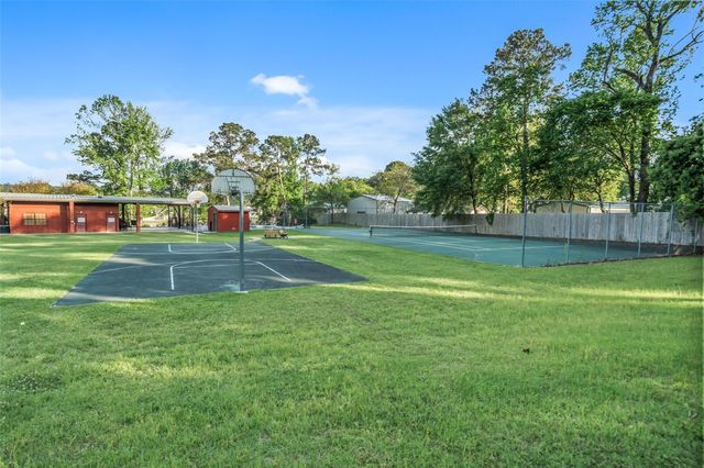 26 Hillsborough Drive, Huntsville, TX 77340