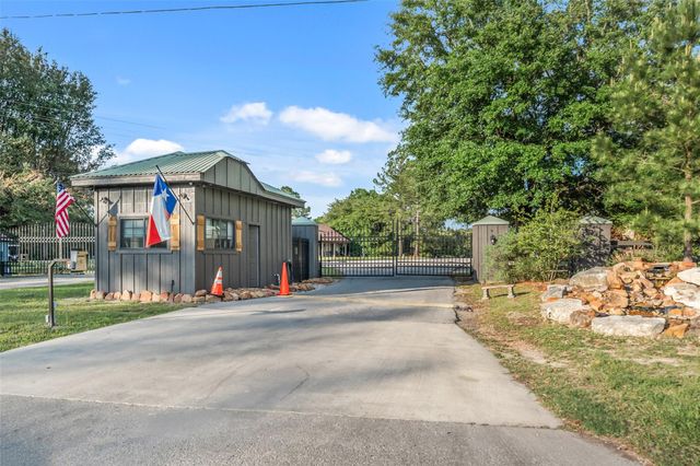 26 Hillsborough Drive, Huntsville, TX 77340