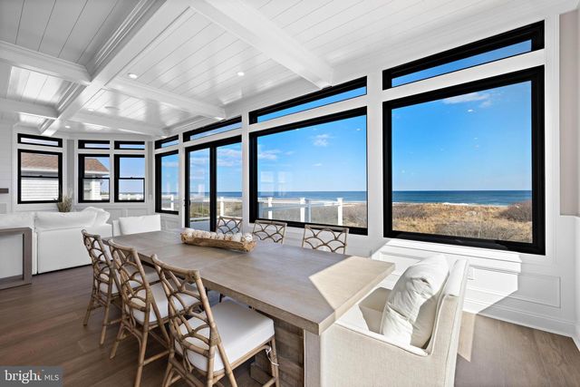 11 E 30TH ST, Barnegat Light, NJ 08006